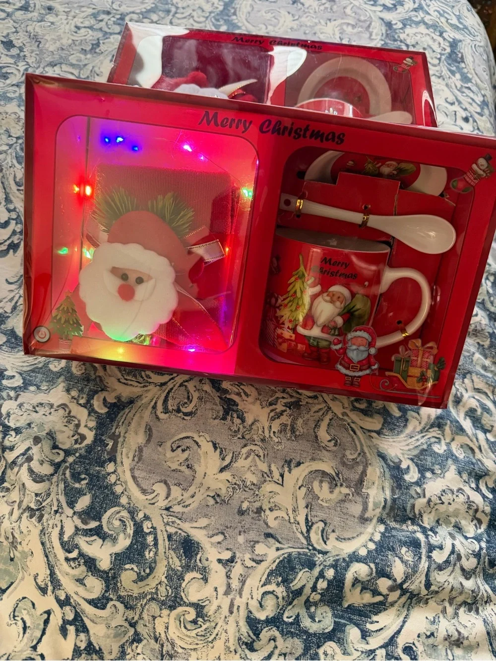 2 Merry Christmas Holiday Gift Sets